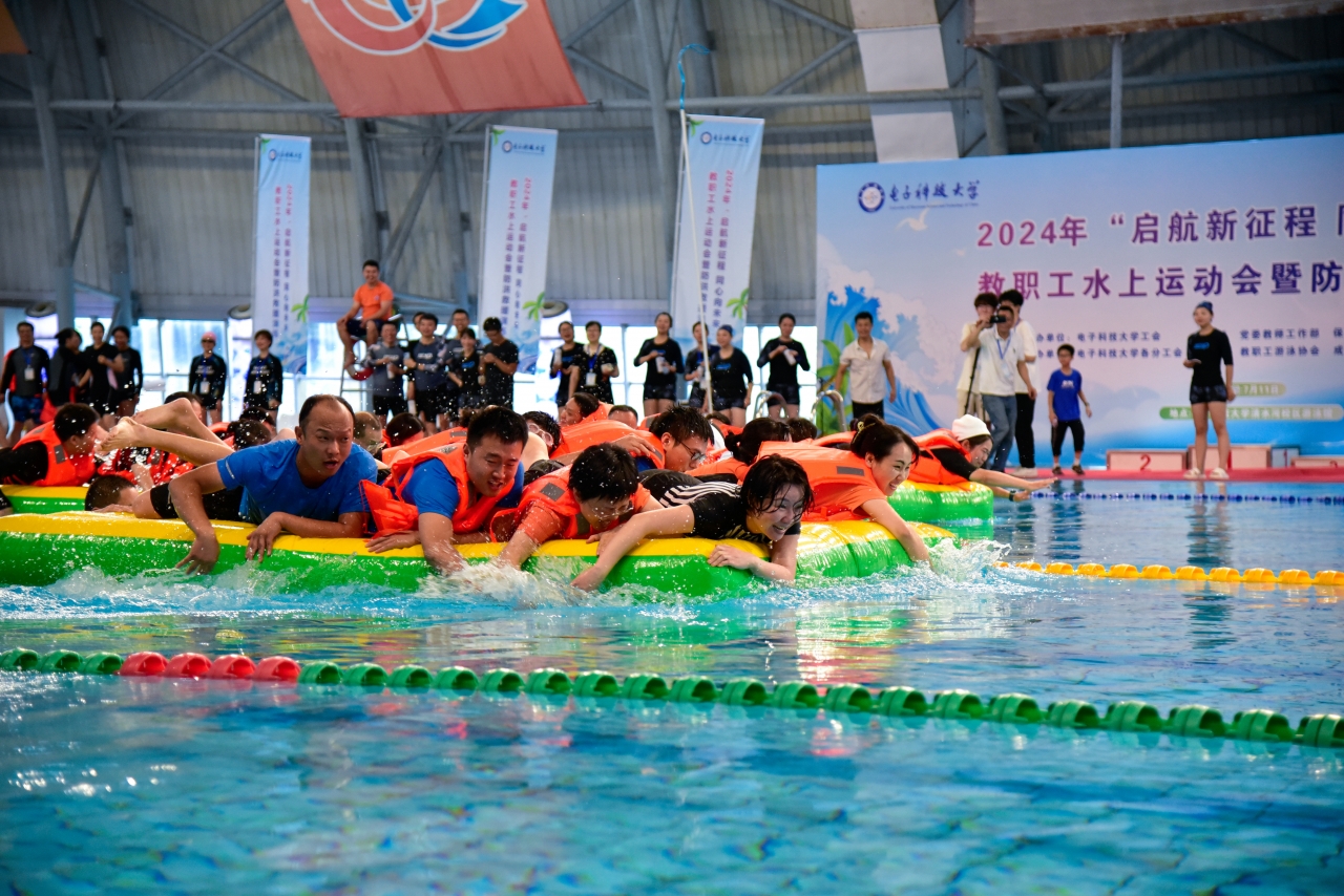 _DSC8425.jpg 64048f9feac9e06dd1f79e56cd739a14_47b06.j