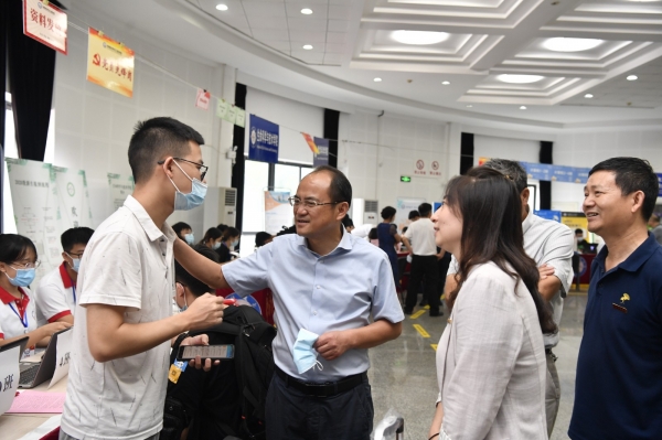 _ND54926.JPG 64e7c4831bbab80be20a67b75ce11854.jpg