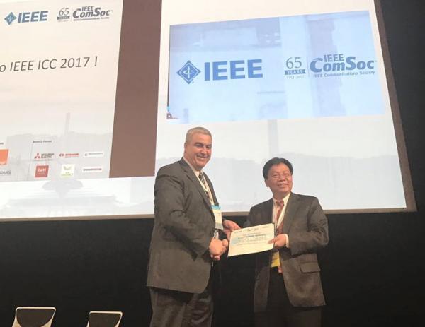 抗干扰实验室科研团队连续两年获国际通信旗舰会议最佳论文奖