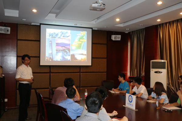 台湾学者做客基础与前沿研究院“基础论坛”