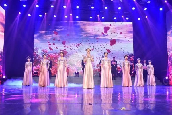 春暖花开1.jpg 664ba0b132f110c6307ed377e643a390.jpg