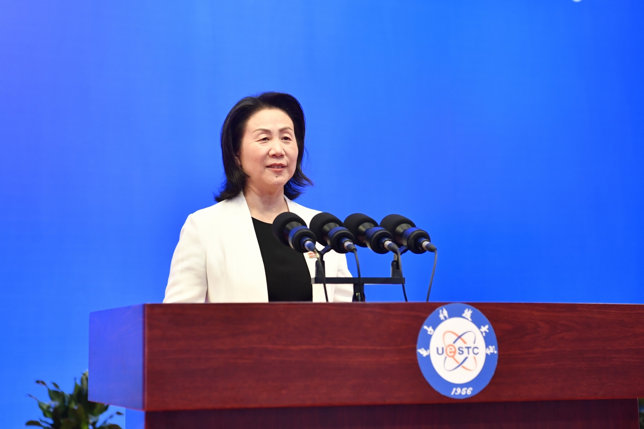 001.JPG 673b42ff0401c23e8e6cf12d7bf60fd2_7294d.j