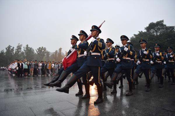 _ND56067.JPG 674b7608f9ae4b97ce9cb079c351fd72.jpg