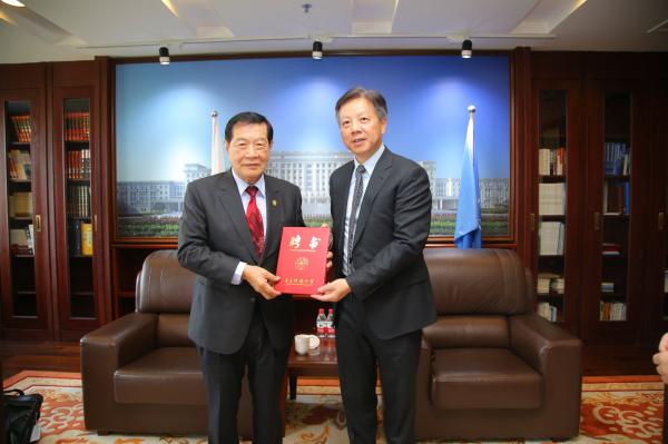 【成电讲坛】“华人神探”李昌钰讲述“神探炼成记”