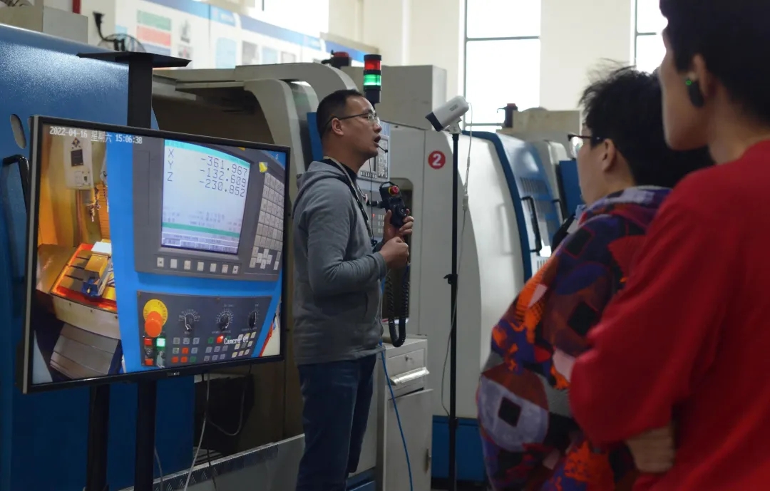 mmexport1678949101776.jpg 680d2fed937e1c4b7d0411988a203fd0.jpg