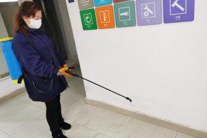 【抗击新冠肺炎】朱开萍：让学生安心  让家长放心