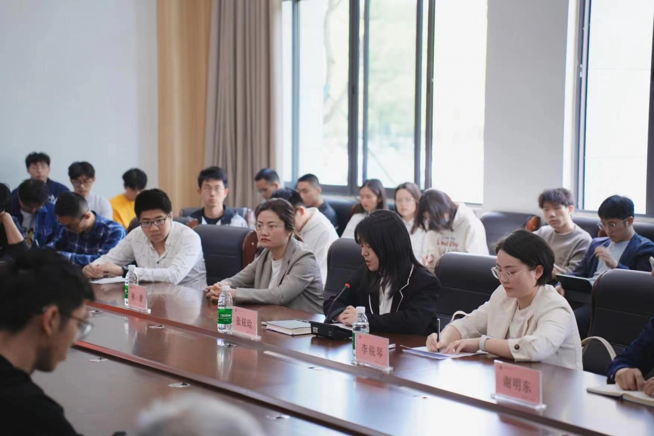 68f692e556caa562054c3c14c77a98f8_6865c.j