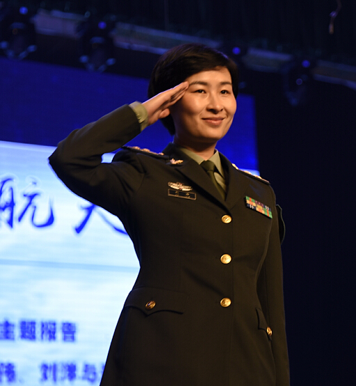 “飞天女神”刘洋：感谢祖国让我离太阳更近