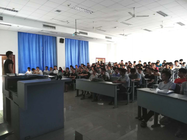 计算机科学与工程学院（网络空间安全学院）圆满完成各项迎新工作