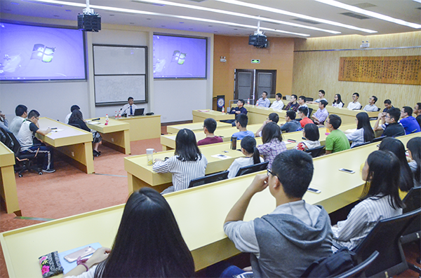 华为顾问张贵生受聘为经管学院客座教授