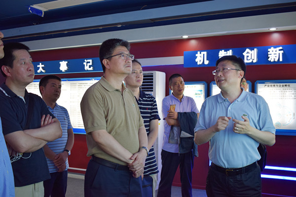 四川省科技厅领导调研广东研究院