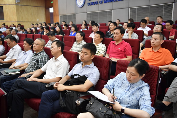 tuij003.JPG 6b0f514c067df1ad82225356a5dbb088.jpg