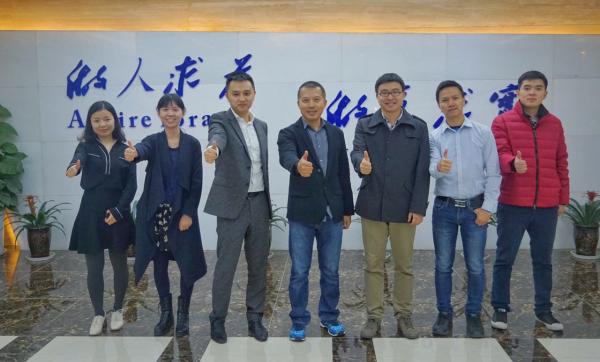 老鹰基金创始人刘小鹰来成都研究院参观交流