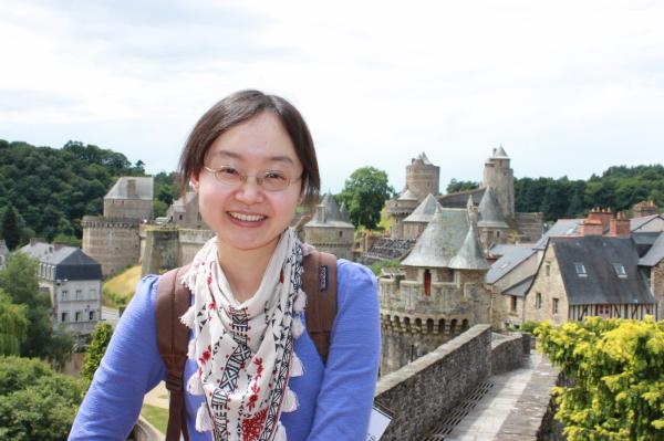 冯露1.JPG 冯露1.JPG