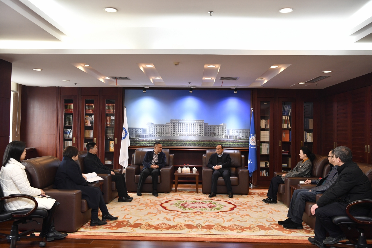 学校与成都市金牛区举行区校合作工作推进会