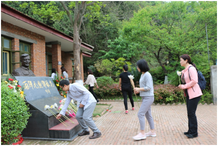 基础院党总支赴两弹城开展主题教育活动