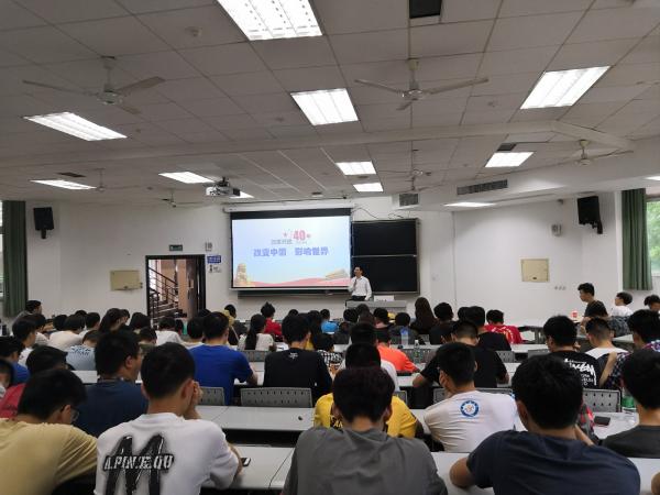 胡俊2.jpg 6da8d41ba09549c6212c910dea3cbb08.jpg