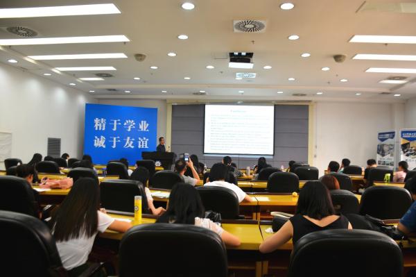 香港中文大学陈功教授做客学者论坛谈15-LOXs在非小细胞肺癌中的意义