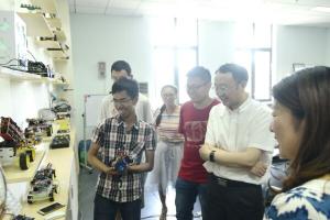 全国高校创新创业总结宣传工作专家组来校实地调研