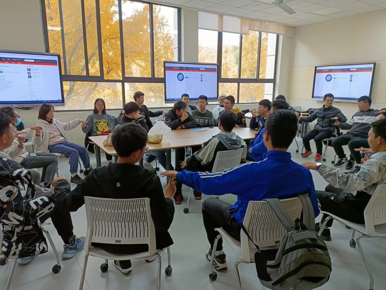 6fbee2d69e3be09ed5acccc0452393d5_09f5e.j