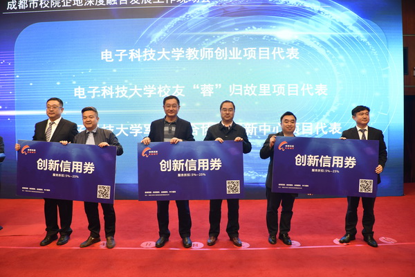 xiaodi00003.JPG 701112f33183af52334ddbef293c08a3.jpg