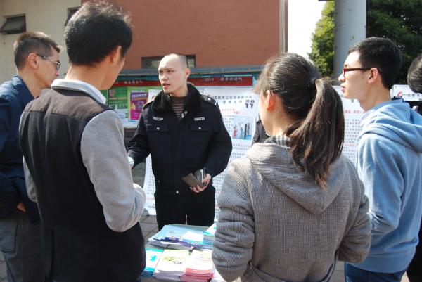 DSC_0519.JPG DSC_0519.JPG