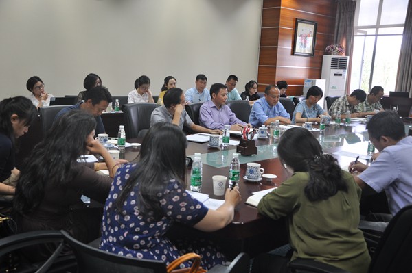 学校召开新学期本科教学工作会议