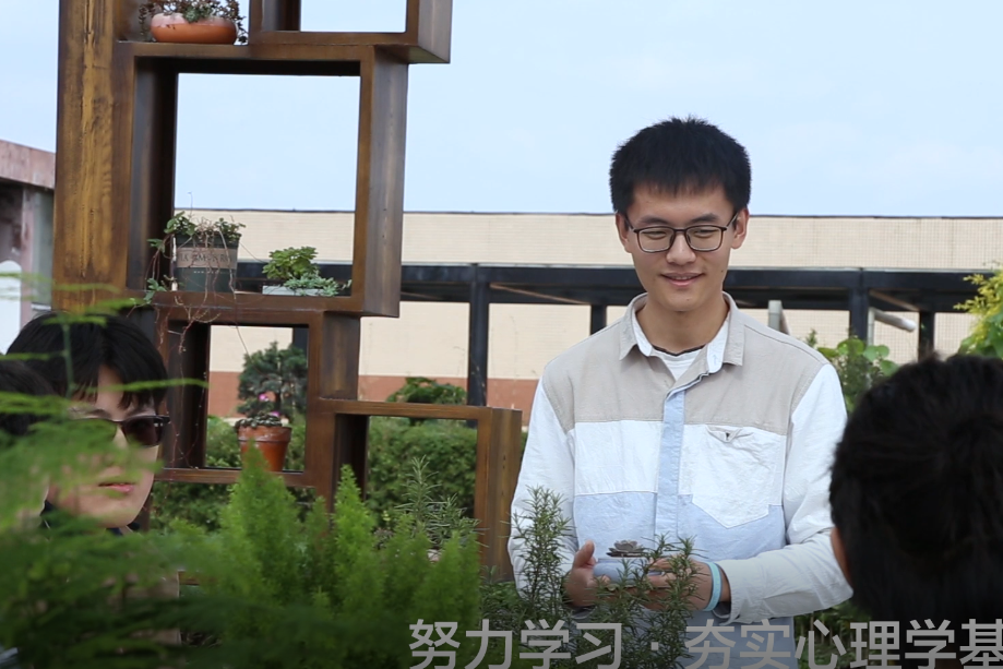 两位成电学子获第三届“全国百佳心理委员”称号