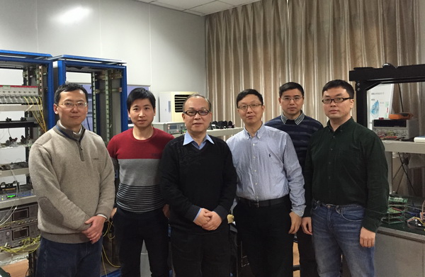 邱昆团队.jpg 邱昆团队.jpg