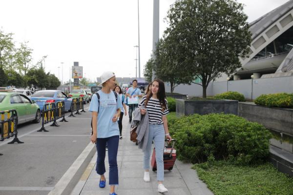 IMG_9438_缩小大小.JPG 7366b6a652e9daeacf30592ff8238b6f.jpg