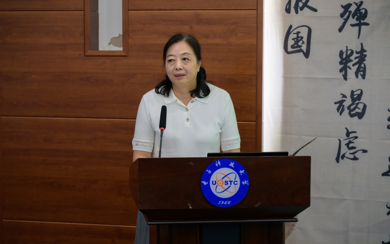 MEK-6336.jpg MEK-6336.jpg