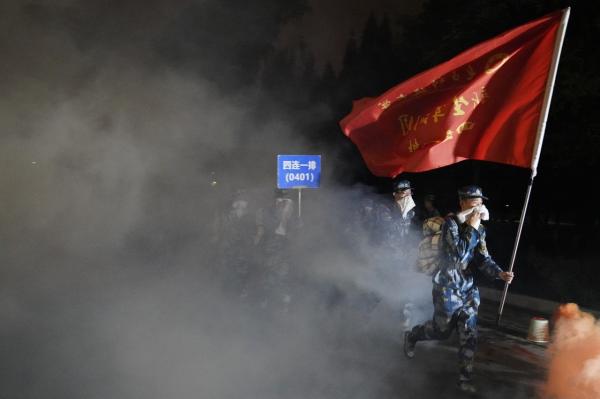 nbe022_s.JPG 759f362d40701dcb2f899cdfac5114dc.jpg