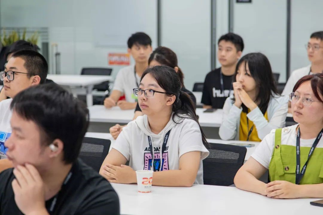 75ddce4c0ce54a54d291f228ed49664c_9824b.j