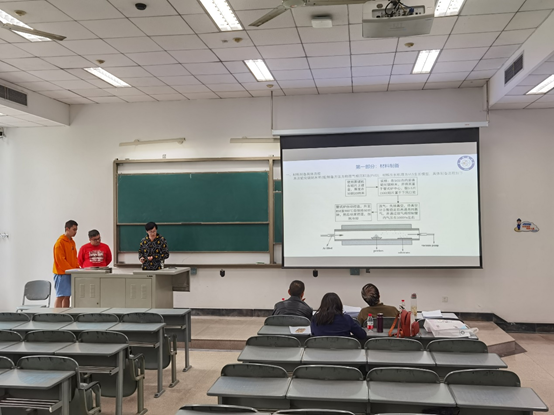 光电学院组织大创项目结题答辩 学生成果显著