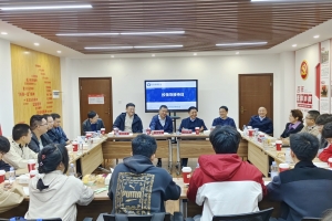 “校领导接待日”新生专场活动举行  校领导与学生面对面交流