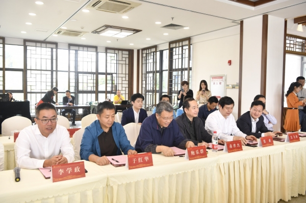 _ND57133.JPG 76fb18766e6db3ccf0b1cec0fe783feb.jpg