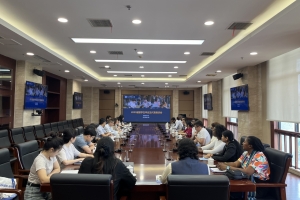 2025届留学生毕业生代表座谈会举行