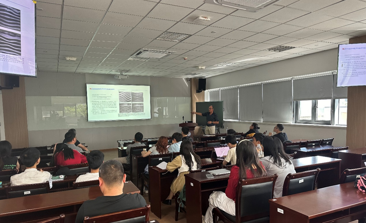 亚利桑那州立大学Juan Lopez教授做客学者论坛