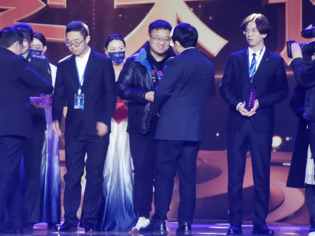 789373ae8ecb5d8ad0554d3aece40352_0afd3.j