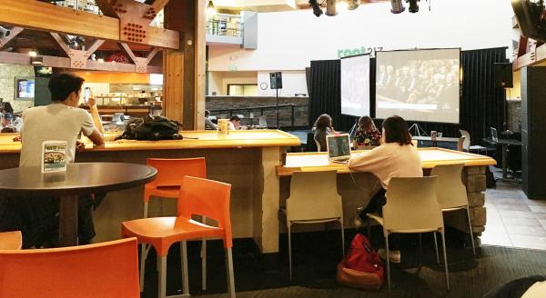 咖啡馆?.jpg 咖啡馆?.jpg