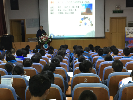 数学学院招生工作组赴甘肃开展科普讲座及招生宣传