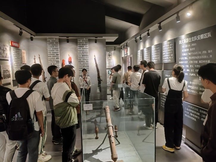 自动化学院学生党支部举办“传承促新，牢记使命”系列主题党日活动