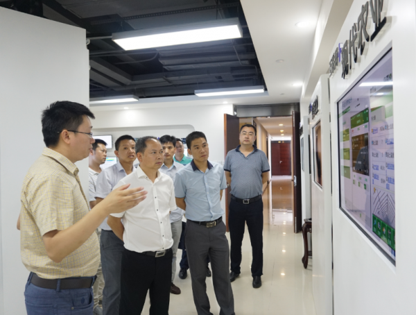 贵阳市委组织部与成都研究院商谈合作