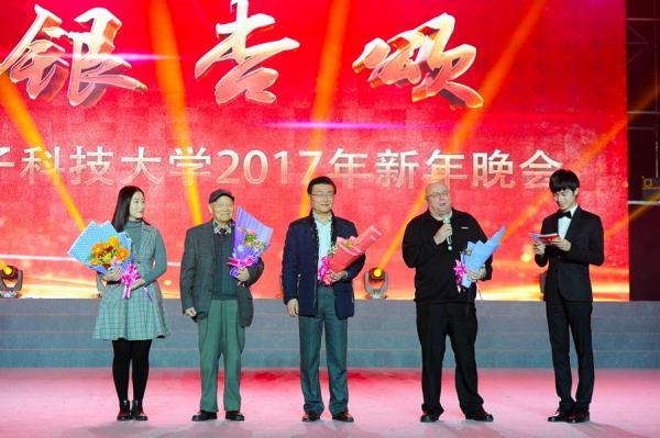 _NEW8621.jpg 7ab1a2e3cc7032868a8bff3d9ceecf71.jpg