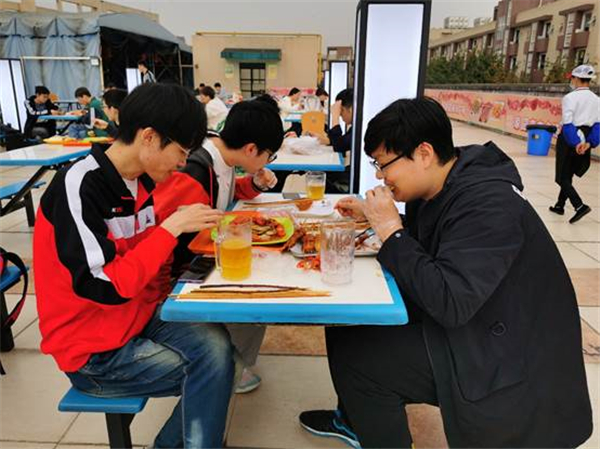 image013.jpg 7ae3747822ebd9c21b11eeac9e2388bc.jpg