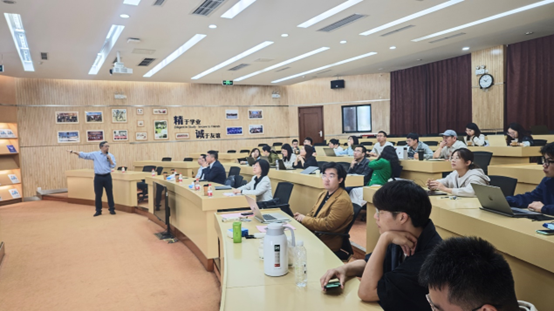 经管学院召开第二届战略与创新创业学术研讨会