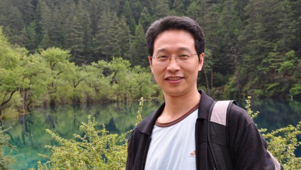 陶伯万.jpg 7ceb8a73a31185e0ce39f1ad8cf5d240.jpg