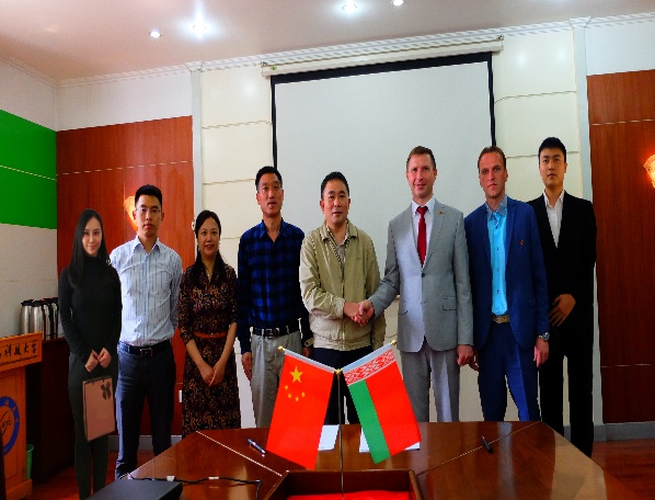 12.jpg 7cebcb92402aa7428a74edc63d95b462_4022b.j