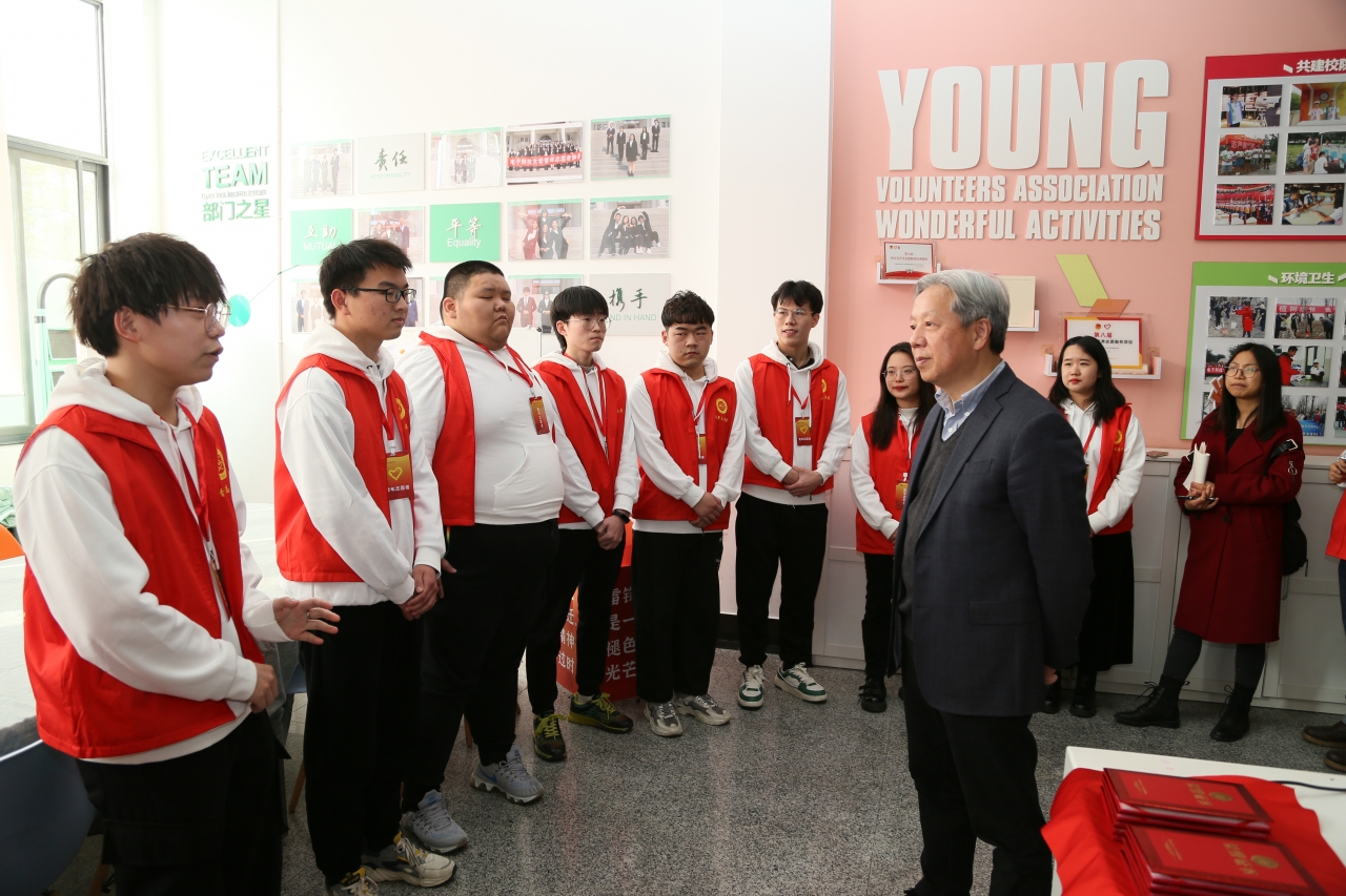 ee63b9f5f4f981e38c9f193ecbed7bb.jpg ee63b9f5f4f981e38c9f193ecbed7bb.jpg