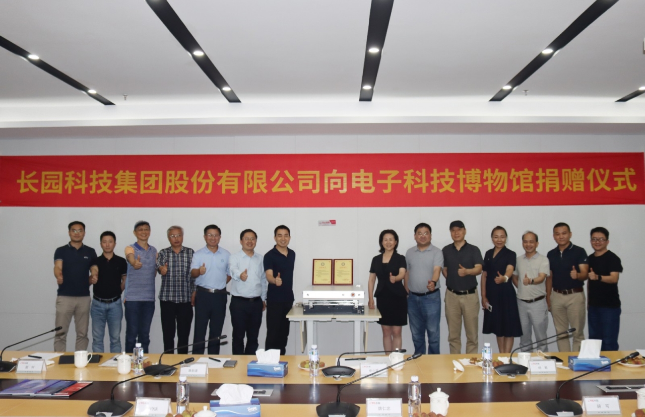 IMG_1999.JPG IMG_1999.JPG